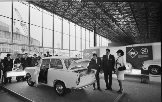 VII. mezinárodní veletrh v Brně, Trabant 601, auto, automobil