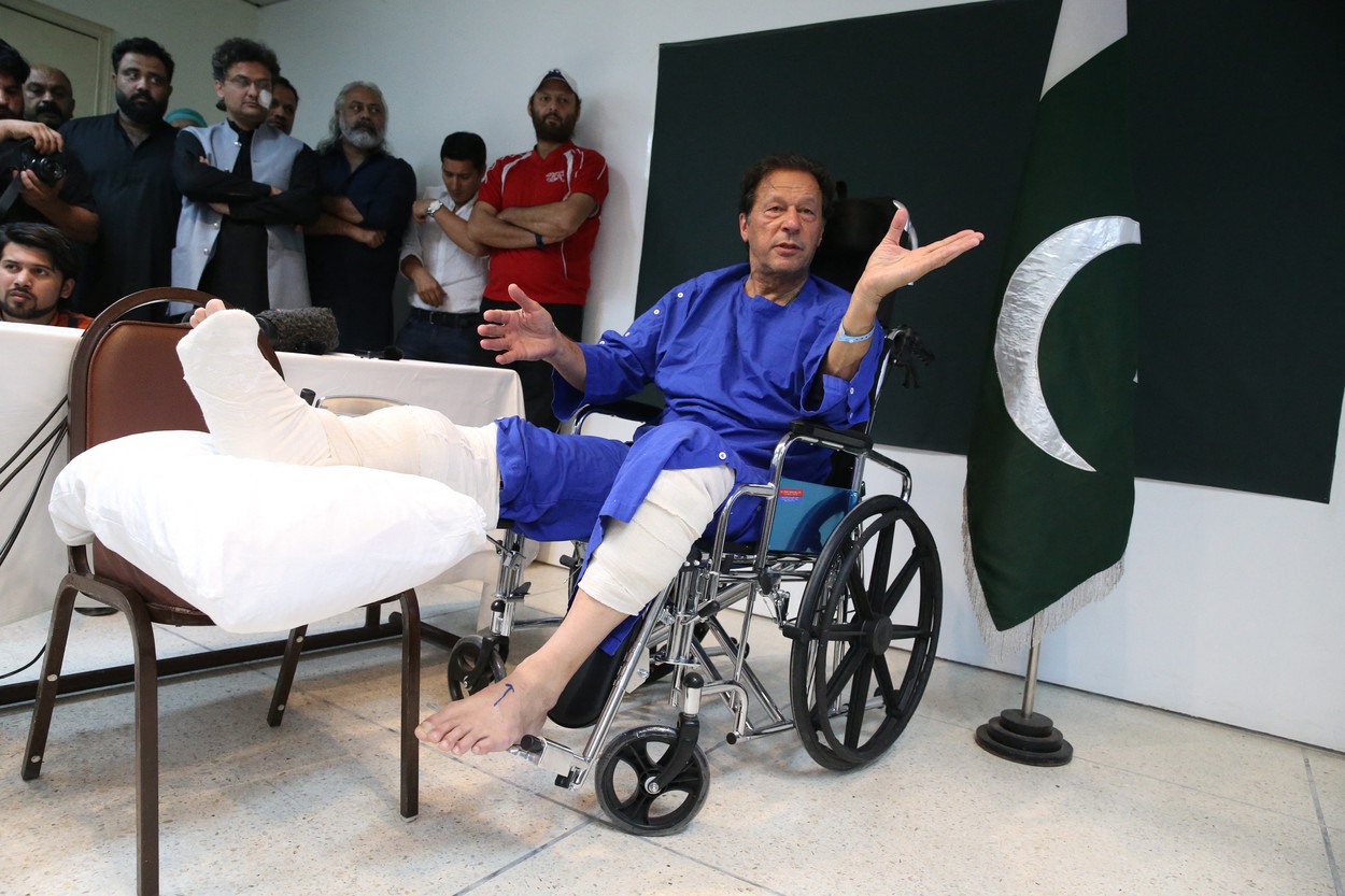 Prima declarație publică făcută de Imran Khan, fost premier al Pakistanului, după ce a fost împușcat