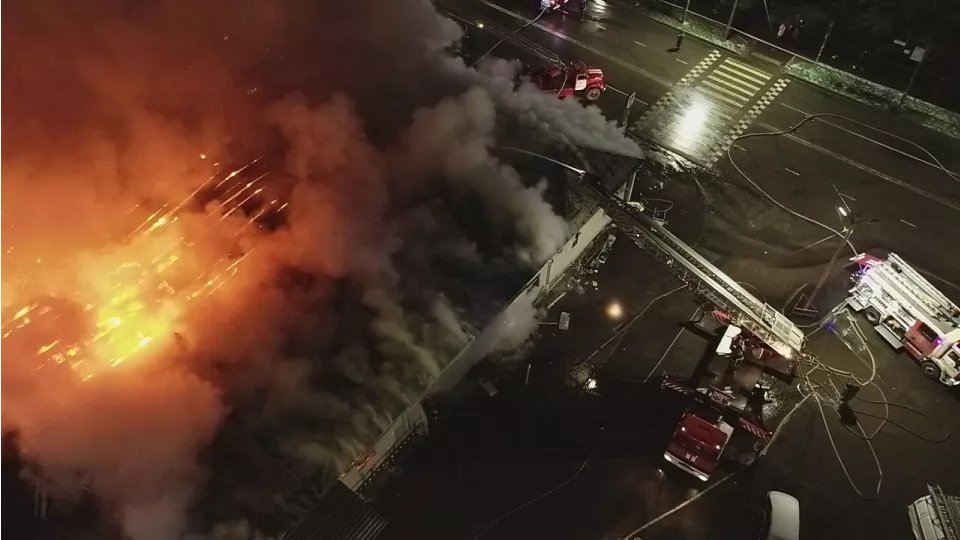 Treisprezece morţi într-un incendiu la o discotecă din Rusia