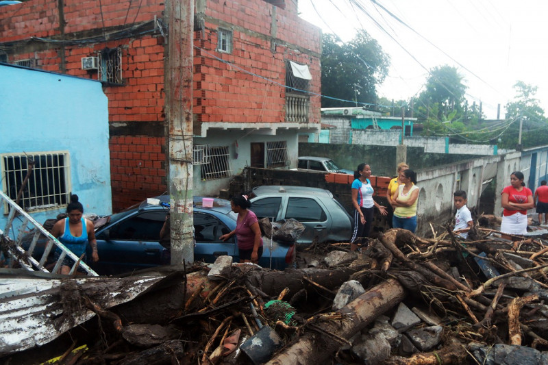 venezuela-alunecari-teren-profimedia6