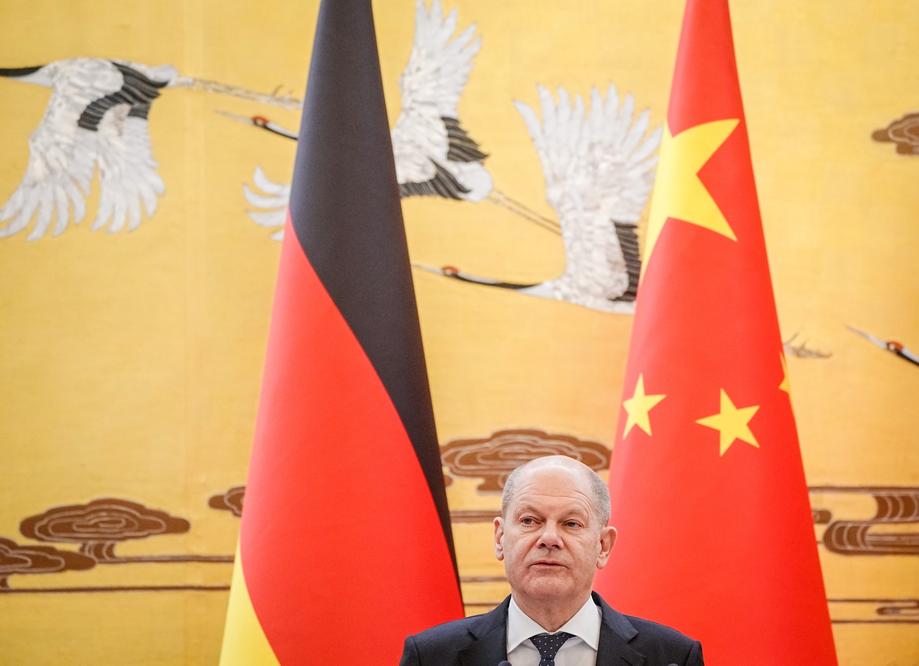 Criticat pentru vizita în China, Scholz spune că mesajul contra folosirii armelor nucleare în Ucraina a fost motiv suficient de a merge