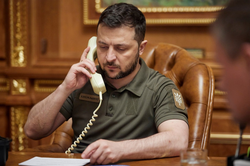 U.S President Joe Biden Speaks with Ukrainian President Volodymyr Zelenskyy by Telephone