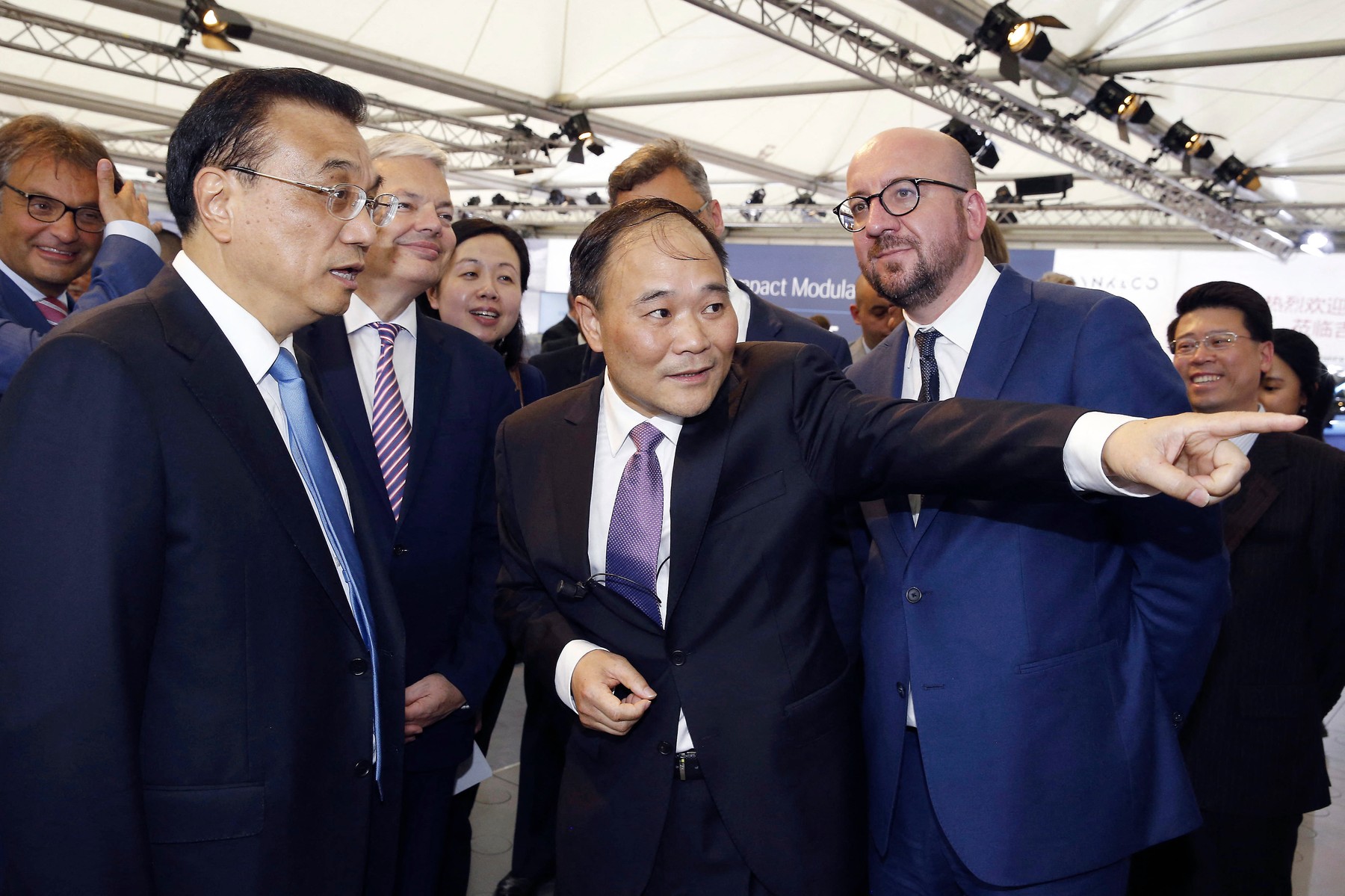Afacerea Renault – Geely aduce încă un producător auto pe orbita miliardarului chinez Li Shufu