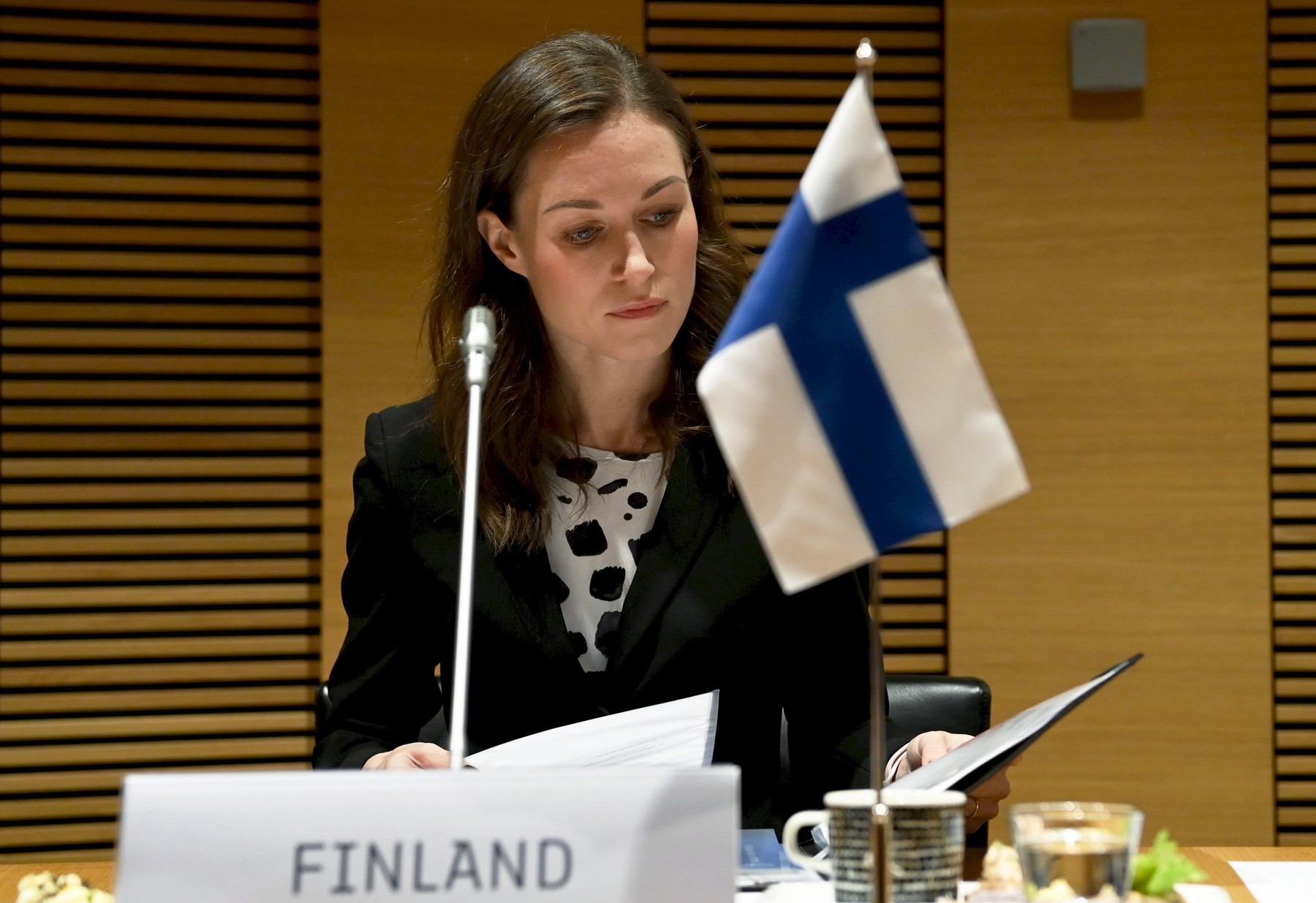 Sanna Marin se roagă de Orban și Erdogan să ratifice aderarea Finlandei la NATO: „De preferat mai devreme decât mai târziu”
