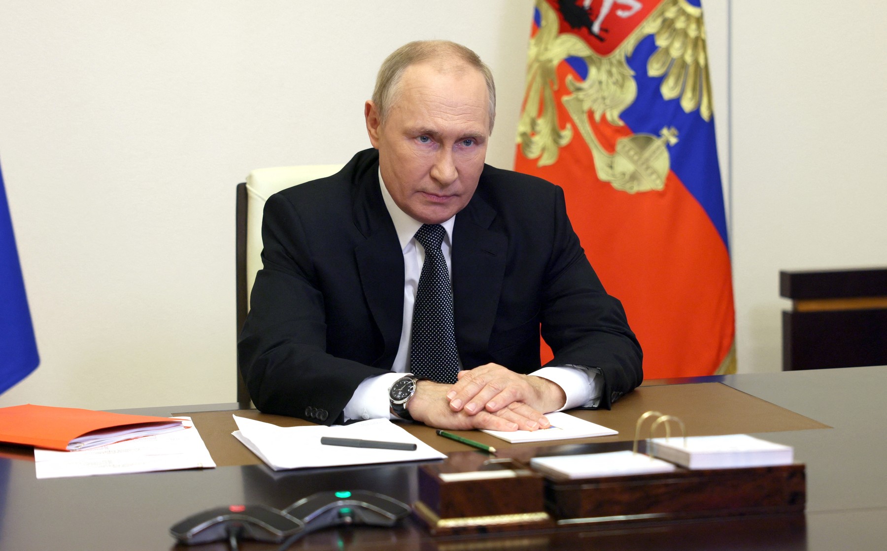 SUA: Putin este „iresponsabil” când vorbeşte „cu uşurinţă” despre armă nucleară