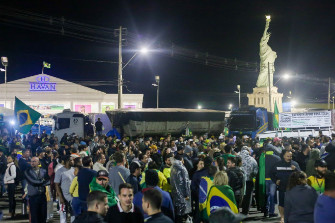 protestatari în Brazilia