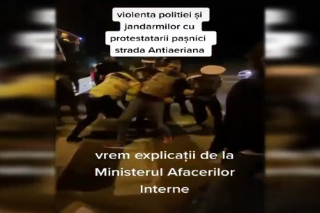 Imagini cu mai mulți polițiști care trag violent de un bărbat, pe șoseaua Antiaeriană. Poliția explică ce s-a întâmplat