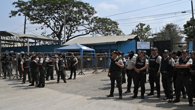 Polițiști Ecuador