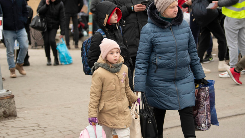 refugiați ucraineni veniți în Polonia imediat după începutul invaziei