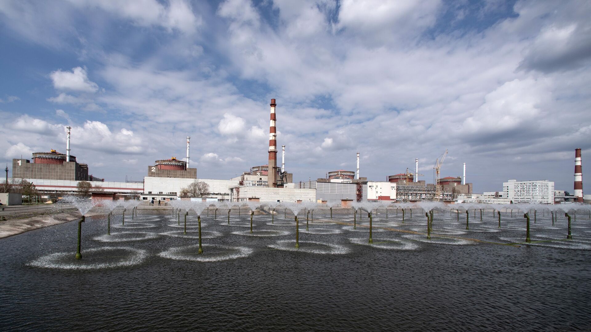 Lupte intense au loc în regiunea Donețk. Centrala Zaporojie este deconectată de la rețeaua de energie