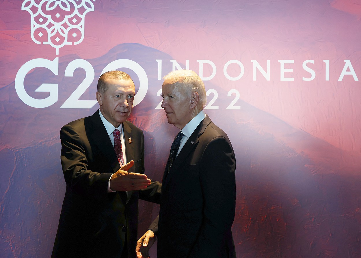 Erdogan s-a întâlnit cu Biden la G20 după ce poliția turcă a acuzat SUA că a instruit-o pe femeia acuzată de atacul din Istanbul