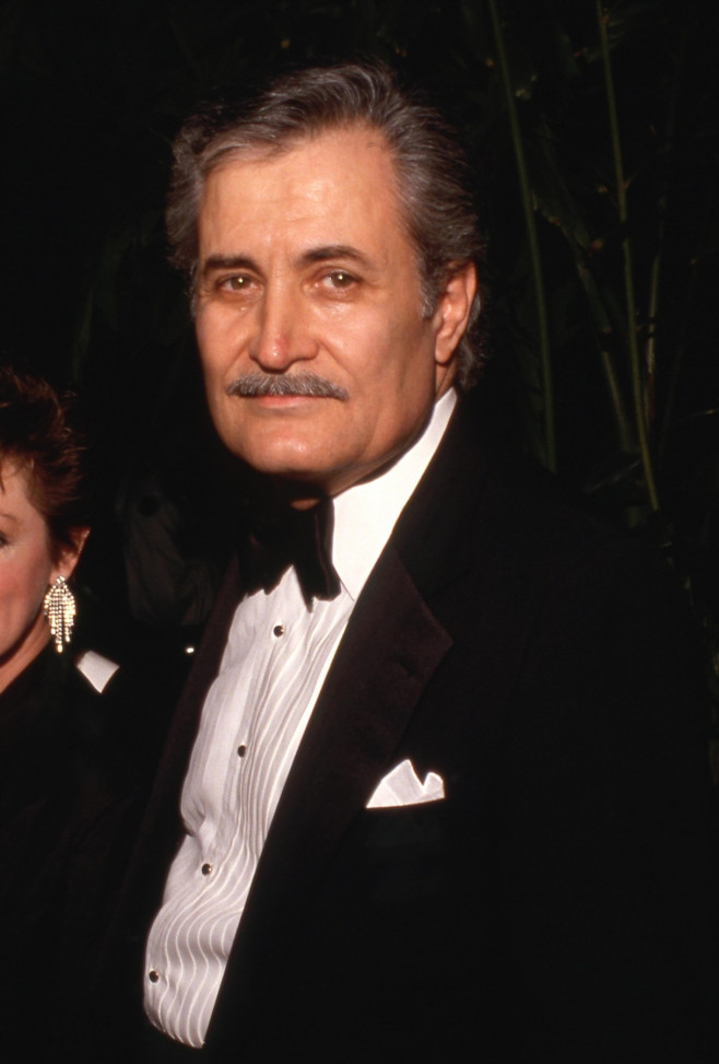 John Aniston, Jennifer Aniston's father, dead at 89 **FILE PHOTOS**