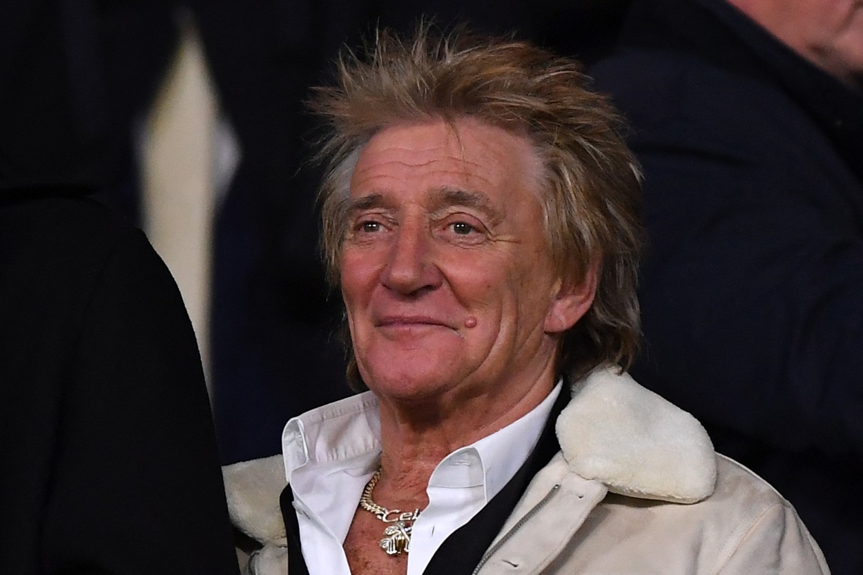 Rod Stewart, invitat să cânte la Cupa Mondială FIFA 2022 din Qatar, a refuzat oferta de un milion de dolari