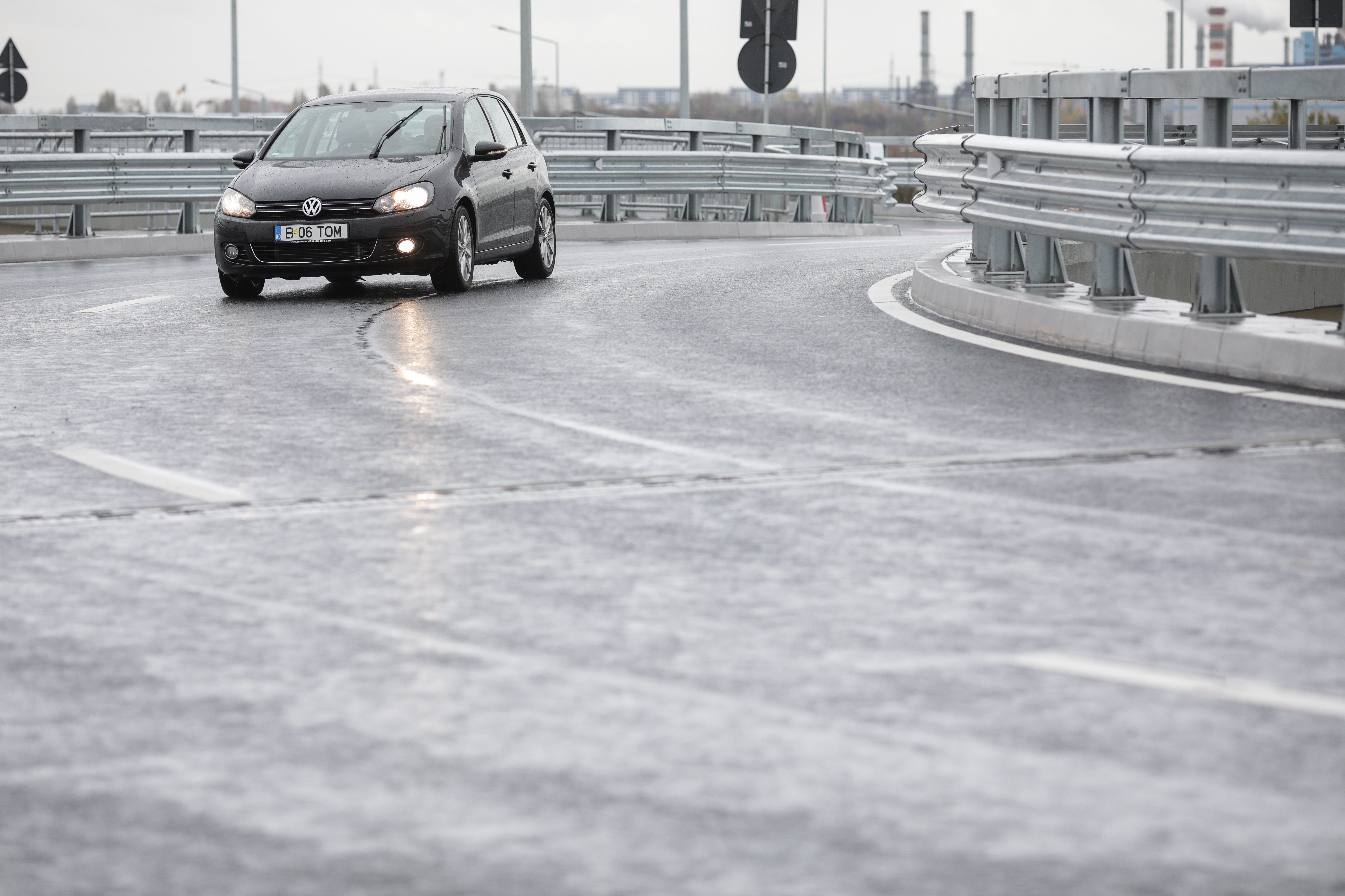 Guvernul vrea să îmbunătățească monitorizarea traficului rutier. Cum va funcţiona sistemul e-SIGUR