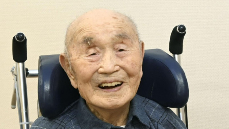 Shigeru Nakamura zâmbește