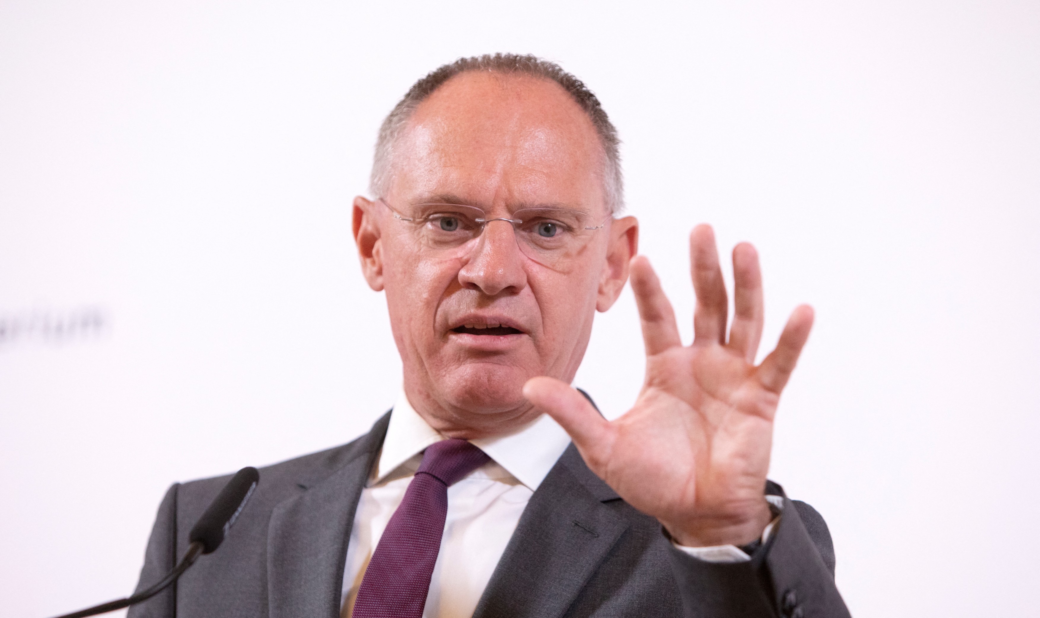 Ministrul de Interne al Austriei este împotriva primirii României în Schengen: „Nu este momentul să votăm asupra extinderii”