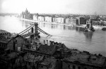 Великая Отечественная война, 1945 г. Будапешт. Мост между Будой и Пештом