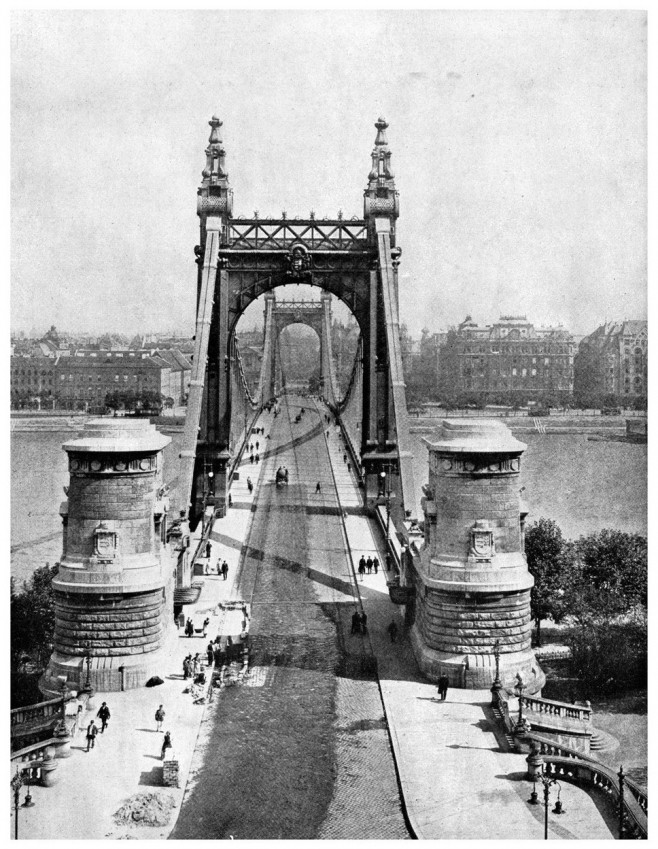 First published 1914 original Elizabeth bridge Budapest destroyed by German sappers end of WW2