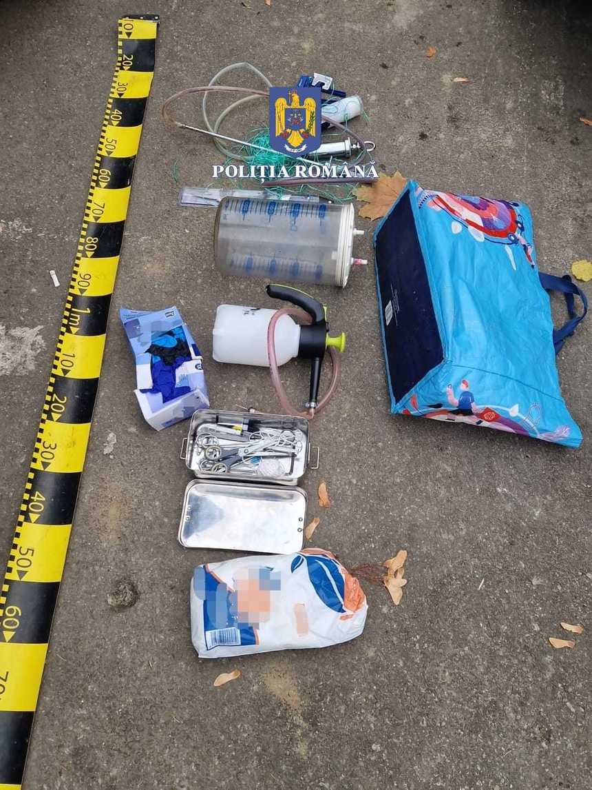 Peste 1.200 de certificate de deces falsificate. Descoperirea macabră făcută de polițiștii din București
