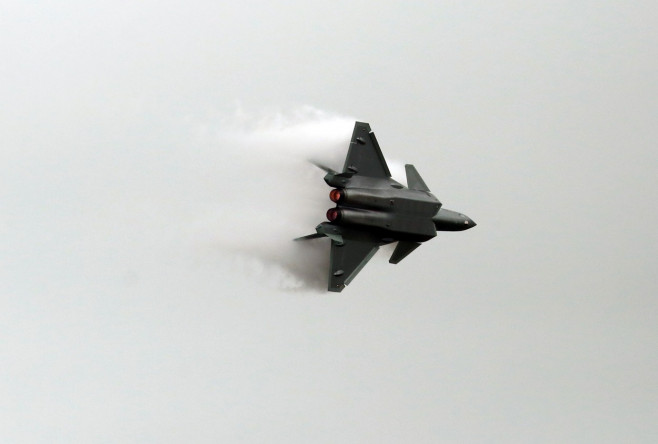 The Chengdu J-20 four-aircraft formation on the first day of the 2022 Airshow China