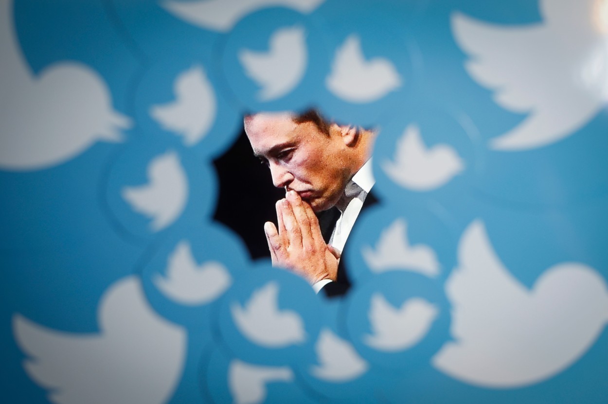 Haos la Twitter. Elon Musk avertizează că platforma socială ar putea intra în faliment