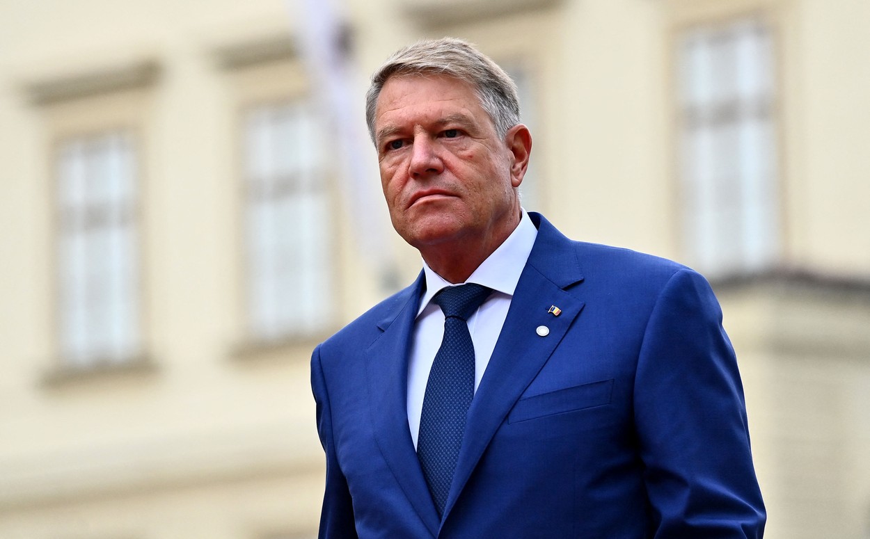 Iohannis, de Ziua Veteranilor: "Militarii noștri se bucură de respectul și aprecierea camarazilor din statele aliate"