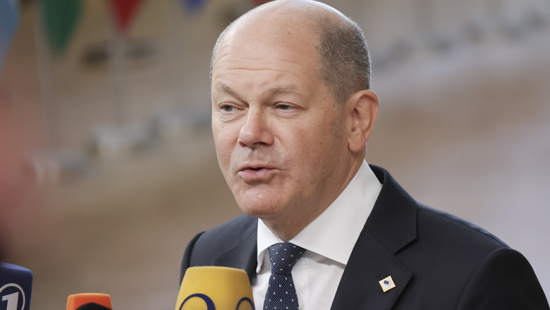 Scholz face declarații.