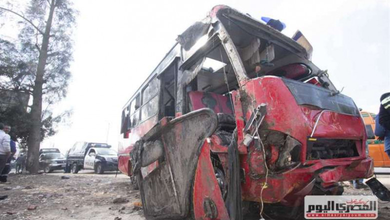 Autobuz implicat într-un accident în Egipt