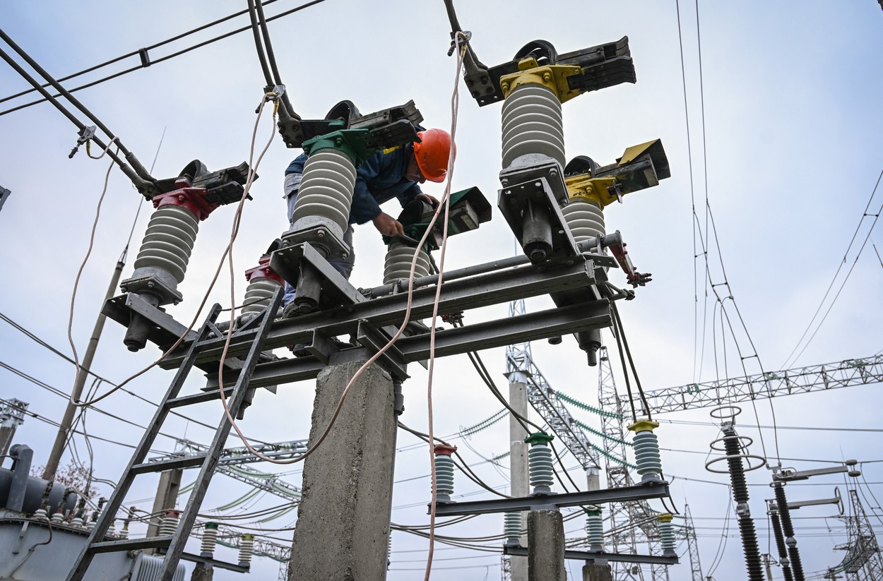 Klaus Iohannis: România oferă electricitate Moldovei, dar o parte semnificativă merge prin Ucraina. E nevoie de interconectări directe