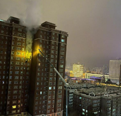 Zece morți într-un incendiu la un bloc din China