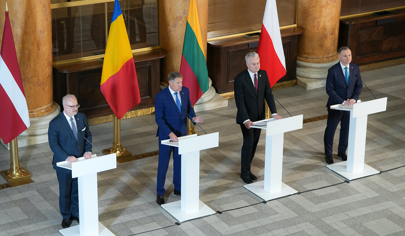 România, Letonia, Lituania și Polonia, declarație împotriva încercărilor Rusiei de a „rescrie istoria” și de sprijin pentru Ucraina