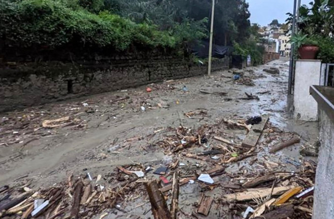 Italy, Ischia: At least 4 people are missing after catastrophic landslide