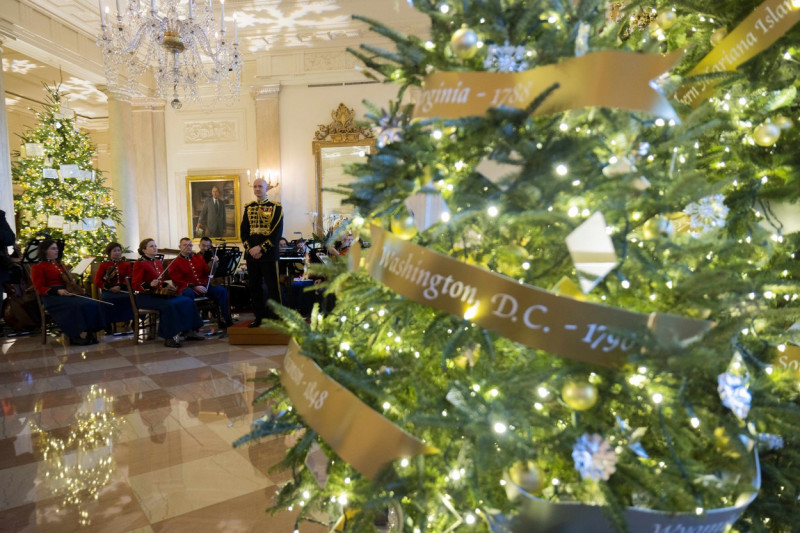 White House Christmas Decorations