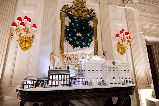 White House Christmas Decorations