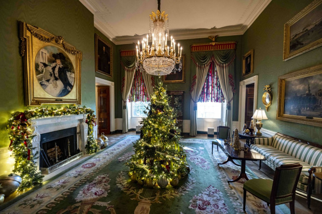 White House Christmas Decorations