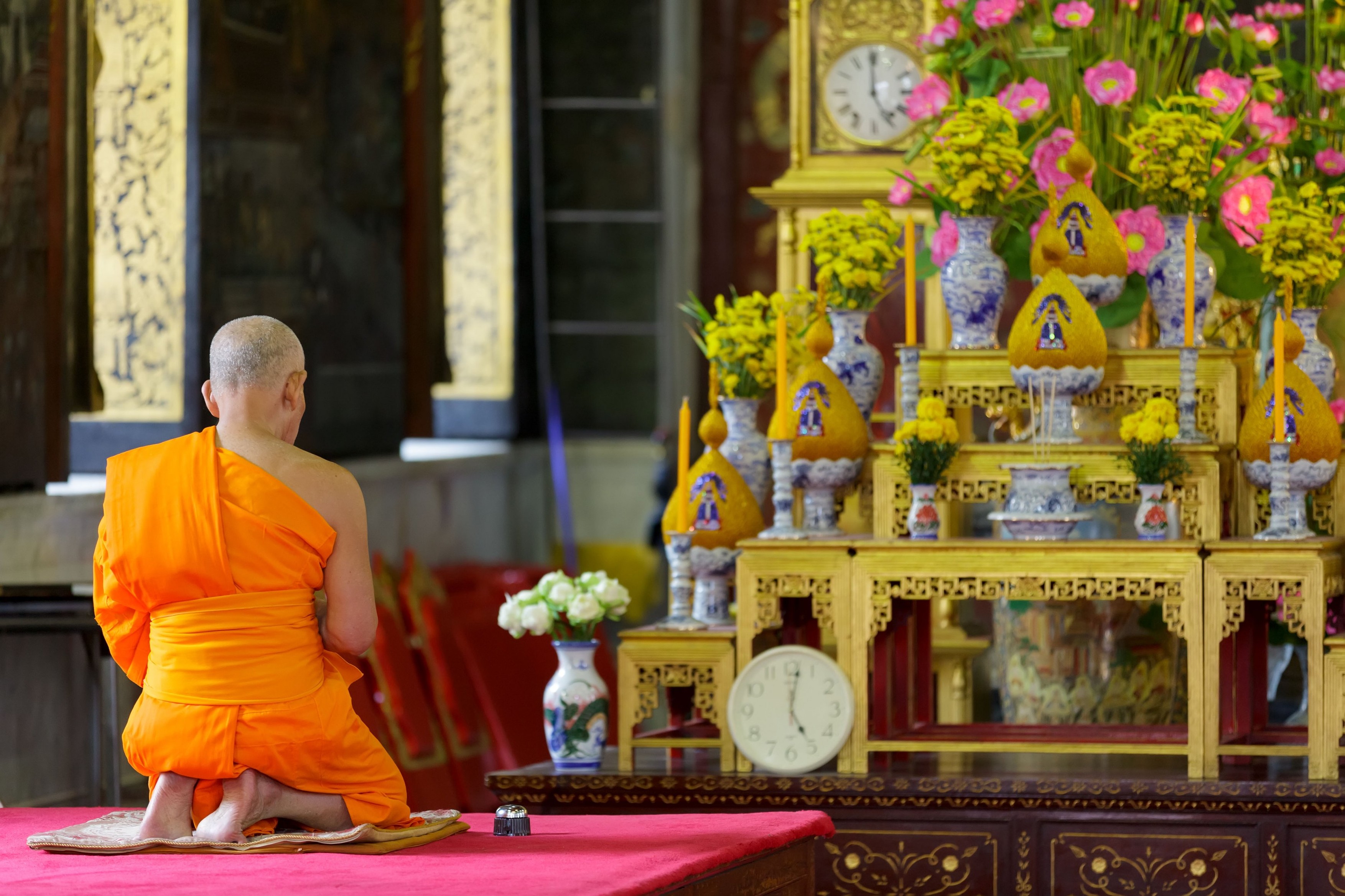 Un templu budist din Thailanda a rămas fără călugări, după ce toţi au fost testaţi pozitiv la metamfetamine şi au fost caterisiţi