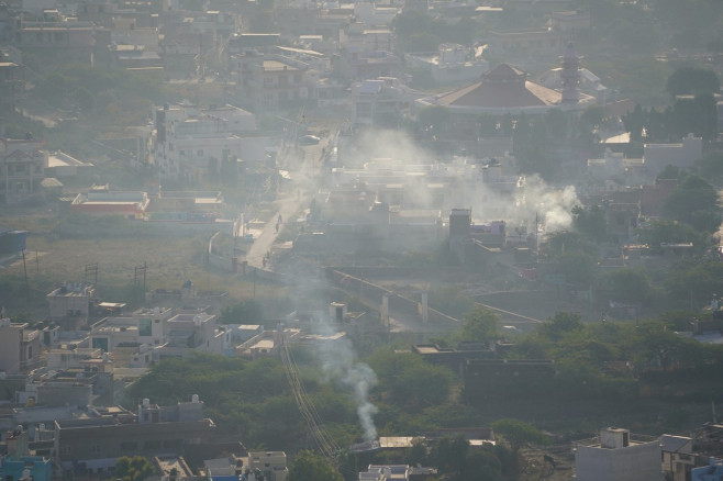 A Thick Layer Of Smog Engulfs The City Of Ajmer, India - 17 Nov 2022
