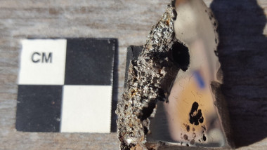 Două minerale complet necunoscute, descoperite într-un meteorit căzut în Somalia