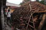 162 died due to earthquake in Indonesia