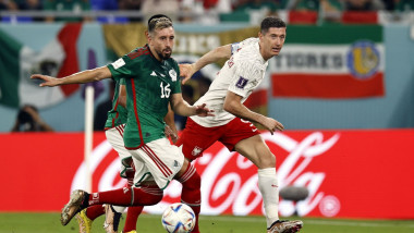 Fază de joc din meciul Mexic - Polonia de la CM 2022