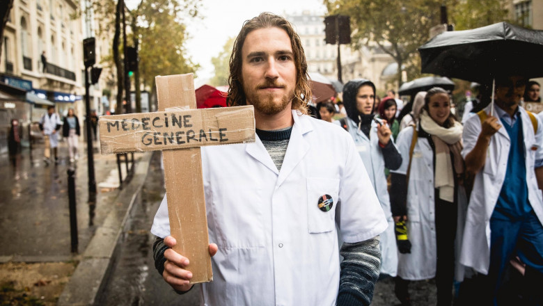 Protest al medicilor în Franța