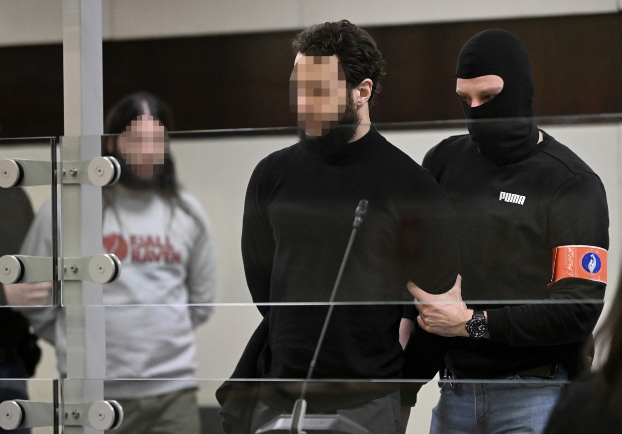 Începe procesul atentatelor sinucigașe de la Bruxelles în care au murit 32 de oameni din 11 țări. Este cel mai mare proces din Belgia