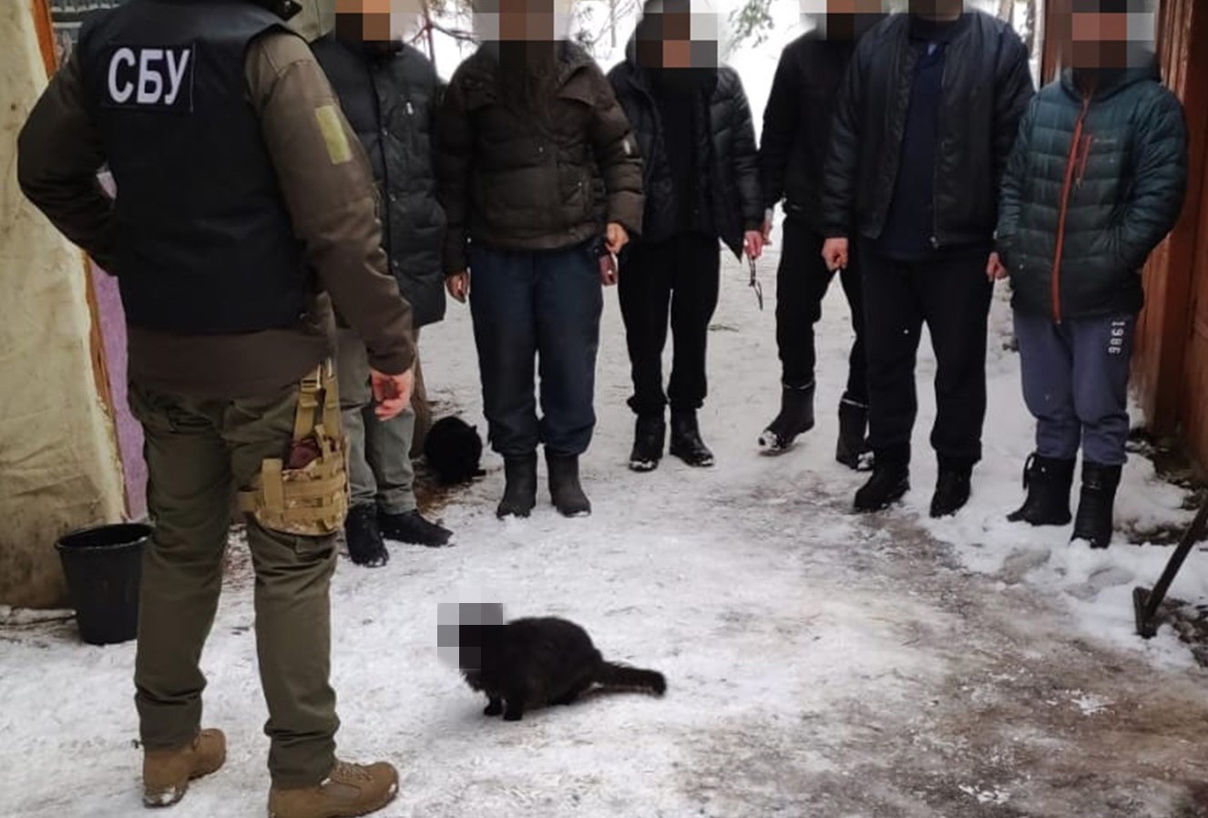 Serviciul secret ucrainean a blurat fața unei pisici „spion” într-un comunicat care anunță o nouă lovitură dată propagandei ruse