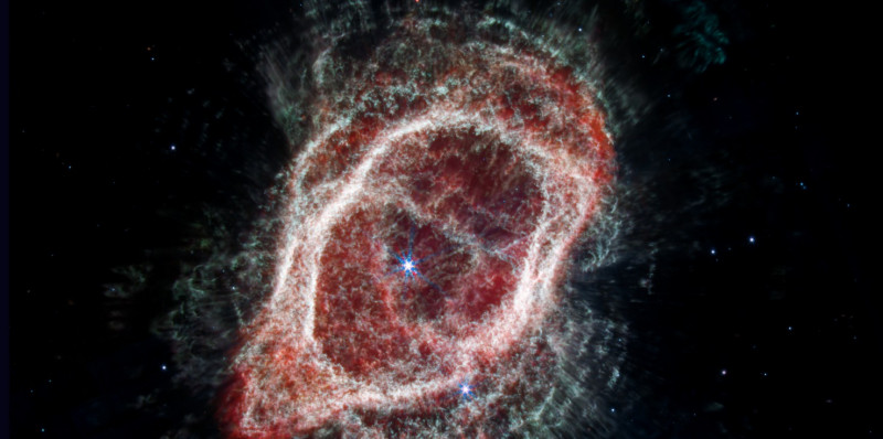 Telescopul James Webb a dezlegat misterul unei nebuloase bizare care înconjoară o stea aflată pe moarte. FOTO: Facebook/ NASA's James Webb Space Telescope