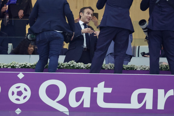 Coupe du Monde de football au Qatar. France - Maroc (2-0). Le President Macron dans les tribunes