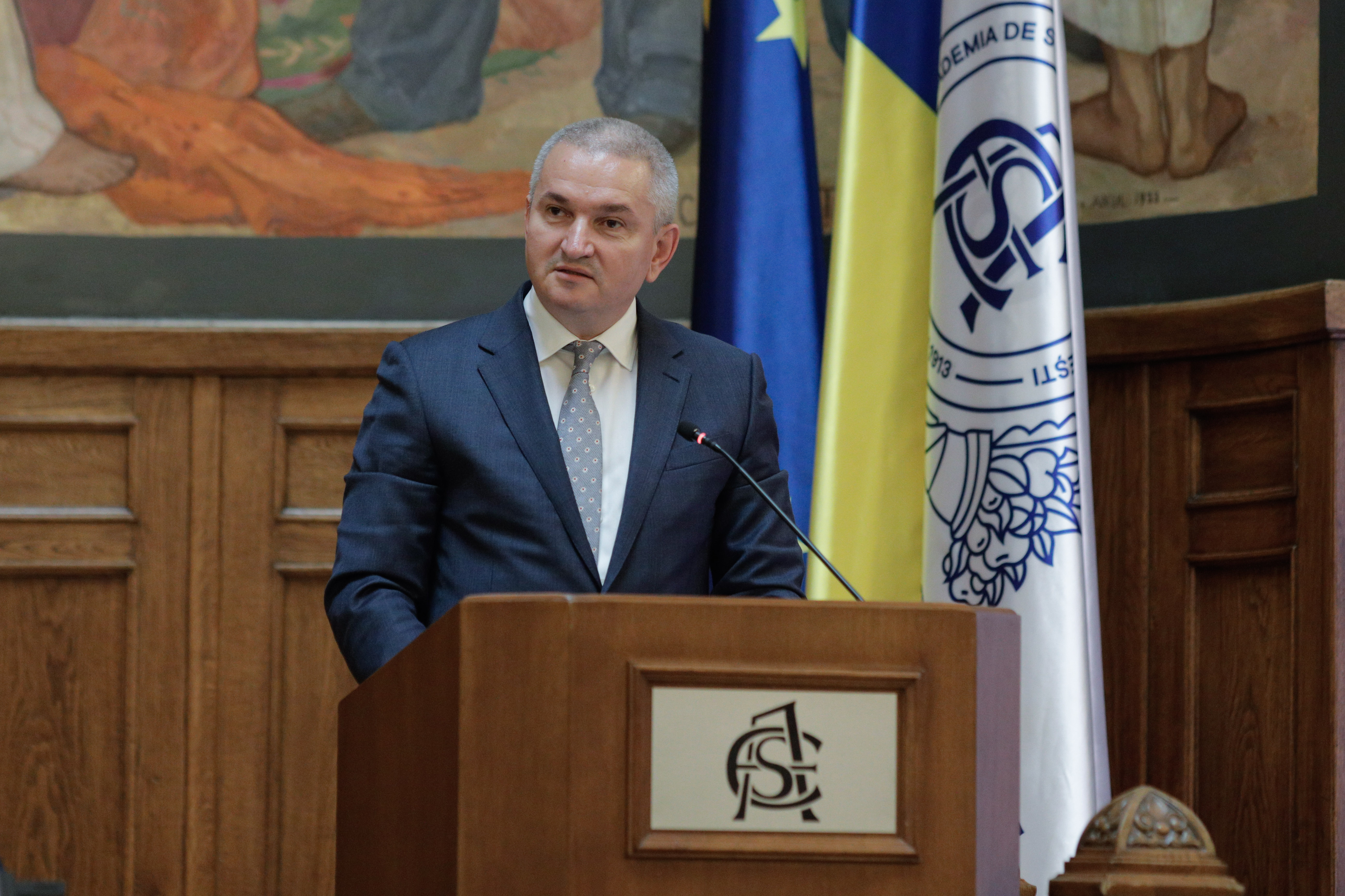 Șeful ASF încurajează investițiile la bursă, în companii românești
