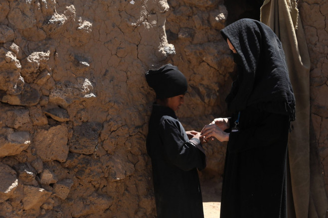 Angelina Jolie visits war-torn Yemen with UNHCR
