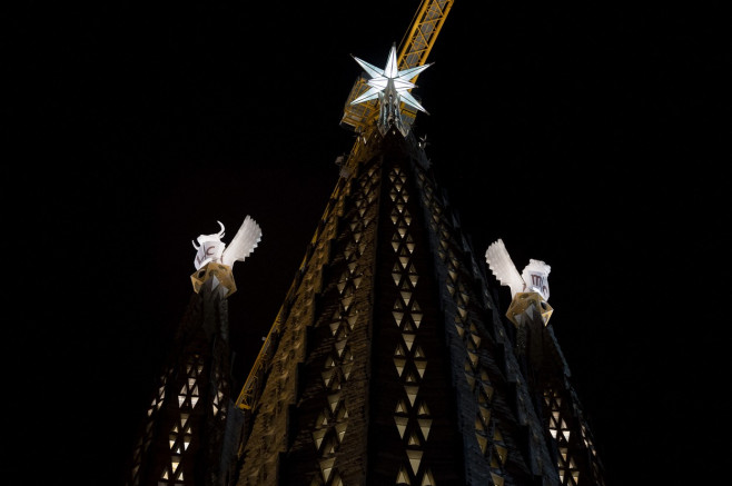 Sagrada Familia's towers of Luke and Mark illuminated for the first time