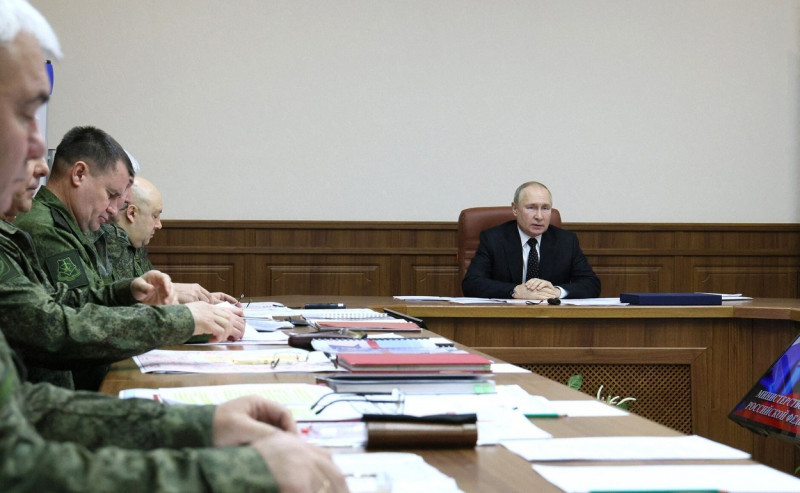 Russian President Putin visits the joint staff of troops involved in Russian-Ukrainian war