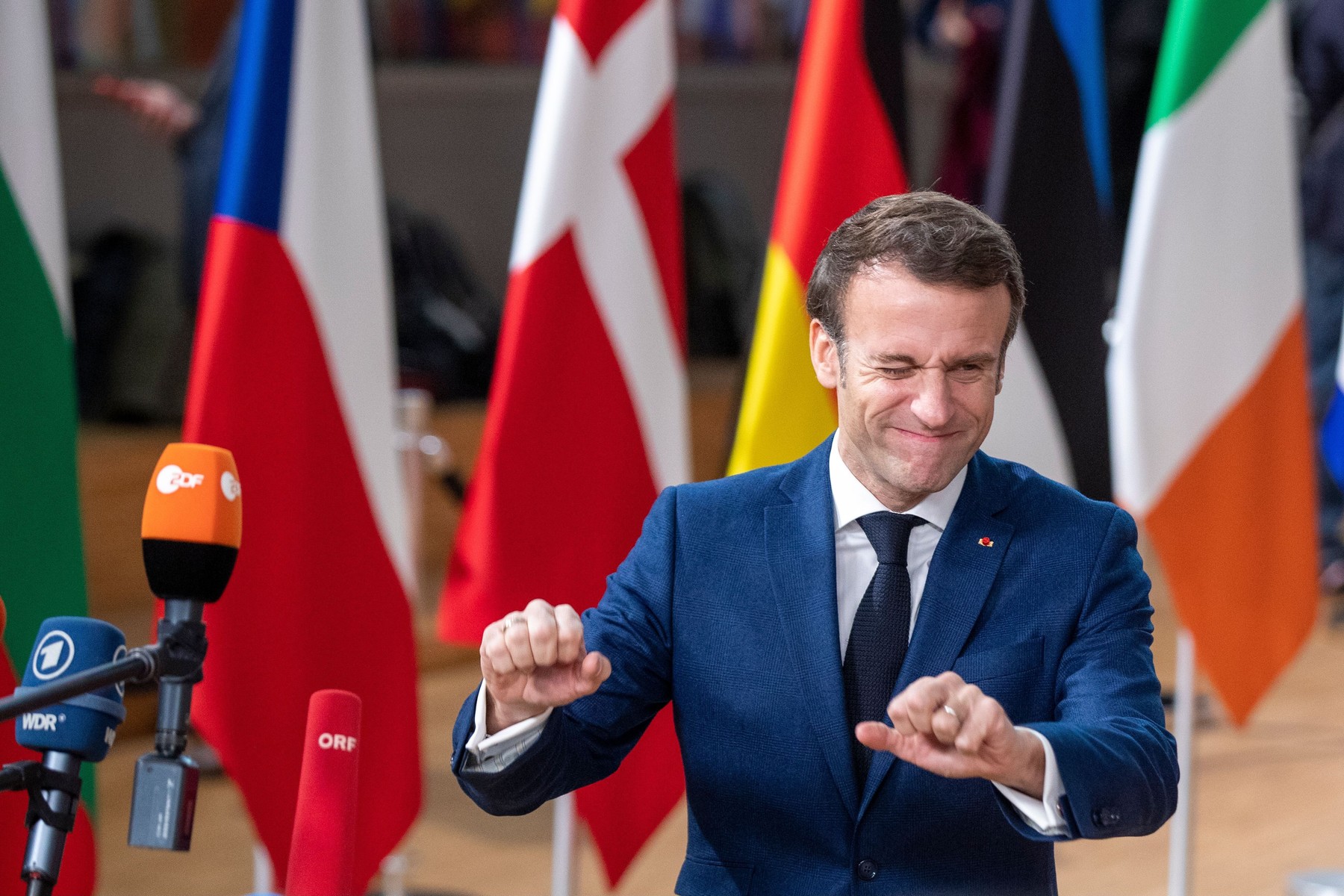 Emmanuel Macron merge din nou în Qatar pentru finala CM în care va juca Franța împotriva Argentinei. Vedetele care îl vor însoți